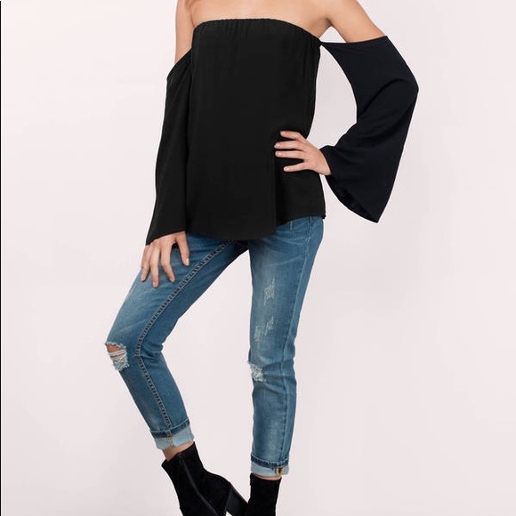 Tobi Tops - TOBI Festival Strapless Longsleeve